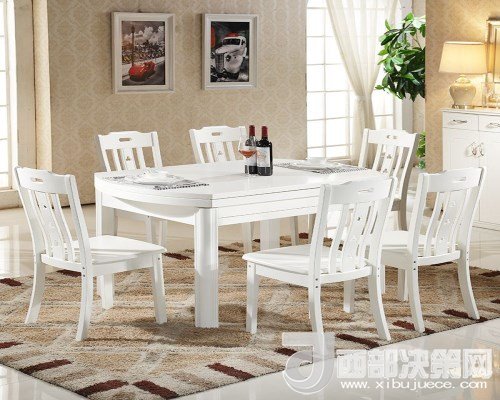 喜歡白色餐桌 但椅子該如何搭配？