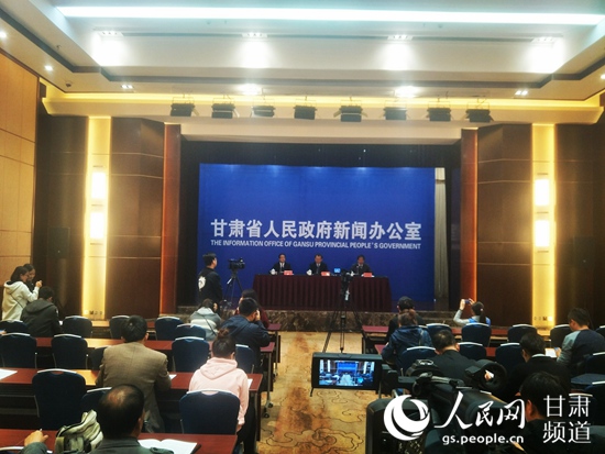 新聞發(fā)布會(huì)現(xiàn)場(chǎng)。（高翔 攝）