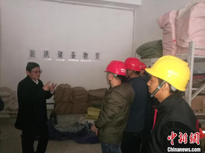 圖為西藏自治區(qū)應(yīng)急管理廳儲(chǔ)備的防洪救災(zāi)物資(資料圖)。西藏自治區(qū)應(yīng)急管理廳 供圖