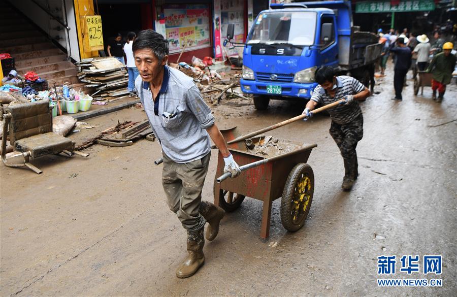 (在習(xí)近平新時代中國特色社會主義思想指引下——新時代新作為新篇章·習(xí)近平總書記關(guān)切事·圖文互動)(4)戰(zhàn)洪魔 保安全——近期防汛救災(zāi)熱點(diǎn)觀察